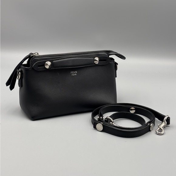 Fendi Black by the way handle or crossbody - Picture 2 of 16